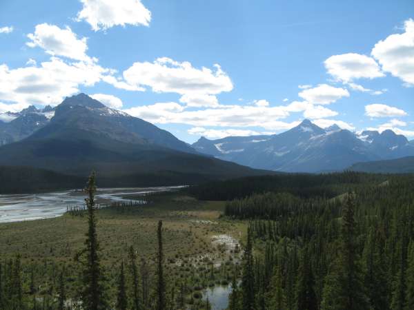 Howse's Pass, N Saskatchewan River